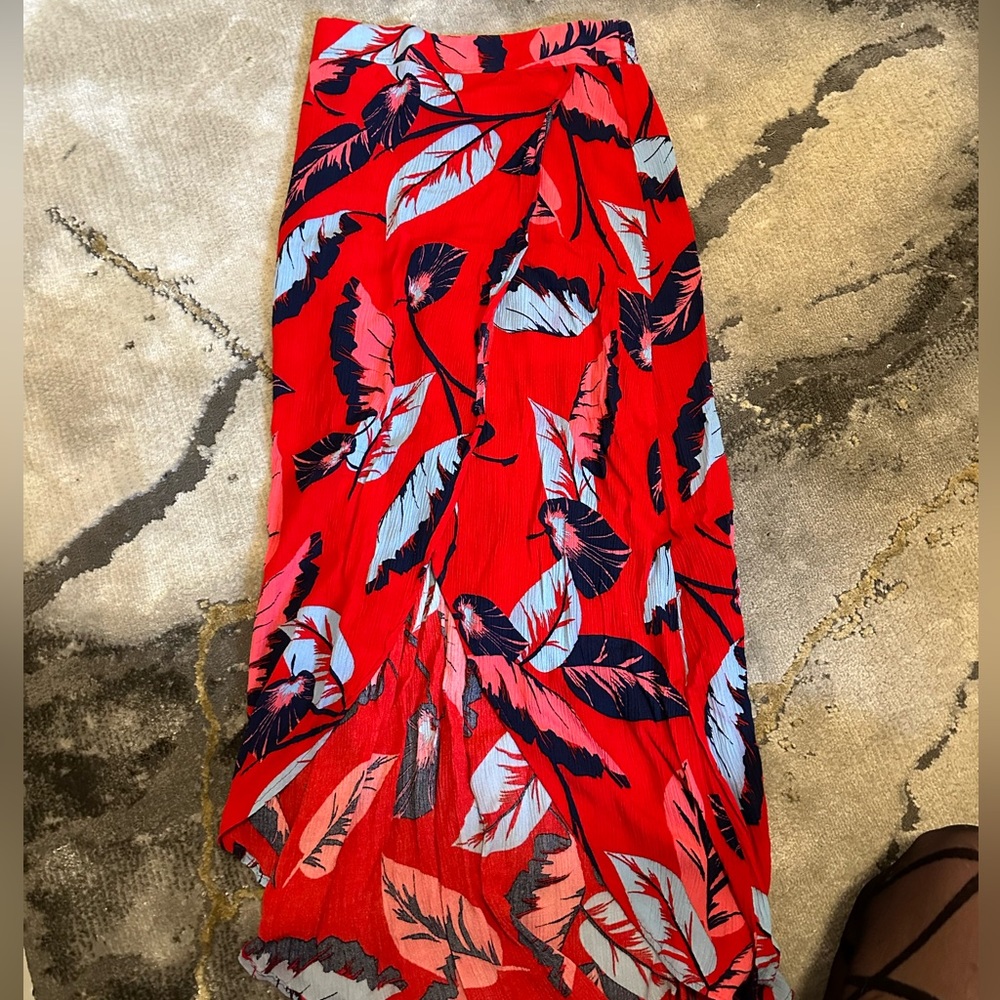 Express Women’s Floral Wrap Skirt (XXS)